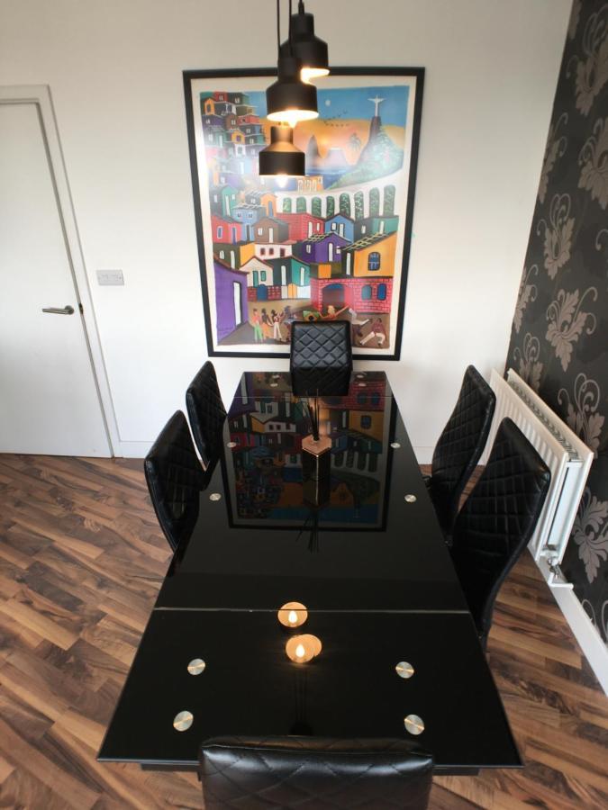 Luxury 2 Bed Penthouse Apartment Near Station Лондон Экстерьер фото